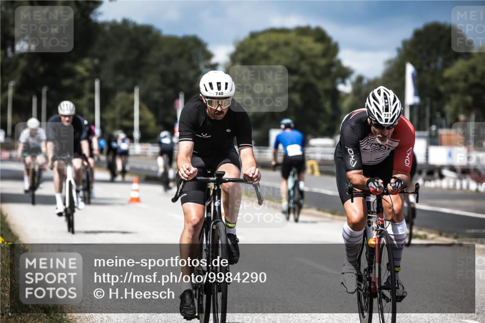16.08.2026 - KN Förde Triathlon 2026 H.Heesch http://msf.ph/oto/9984290 16.08.2026 12:58:06 Radfahren 509, 513, 720, 722, 724, 727, 735, 740 meine-sportfotos.de