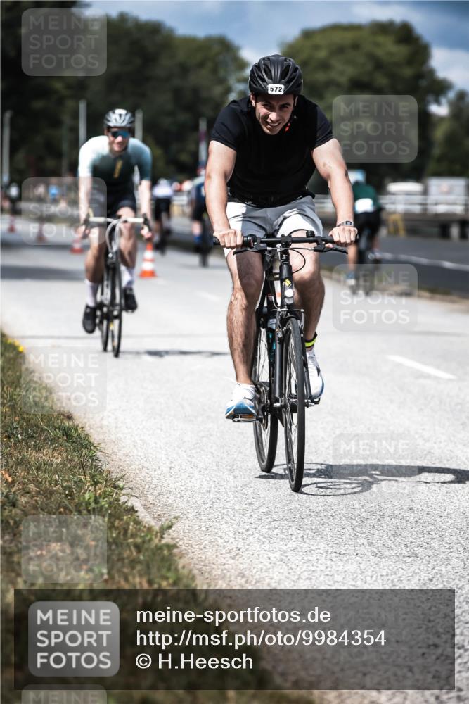 16.08.2026 - KN Förde Triathlon 2026 H.Heesch http://msf.ph/oto/9984354 16.08.2026 12:58:29 Radfahren 547, 572, 596, 600, 716 meine-sportfotos.de