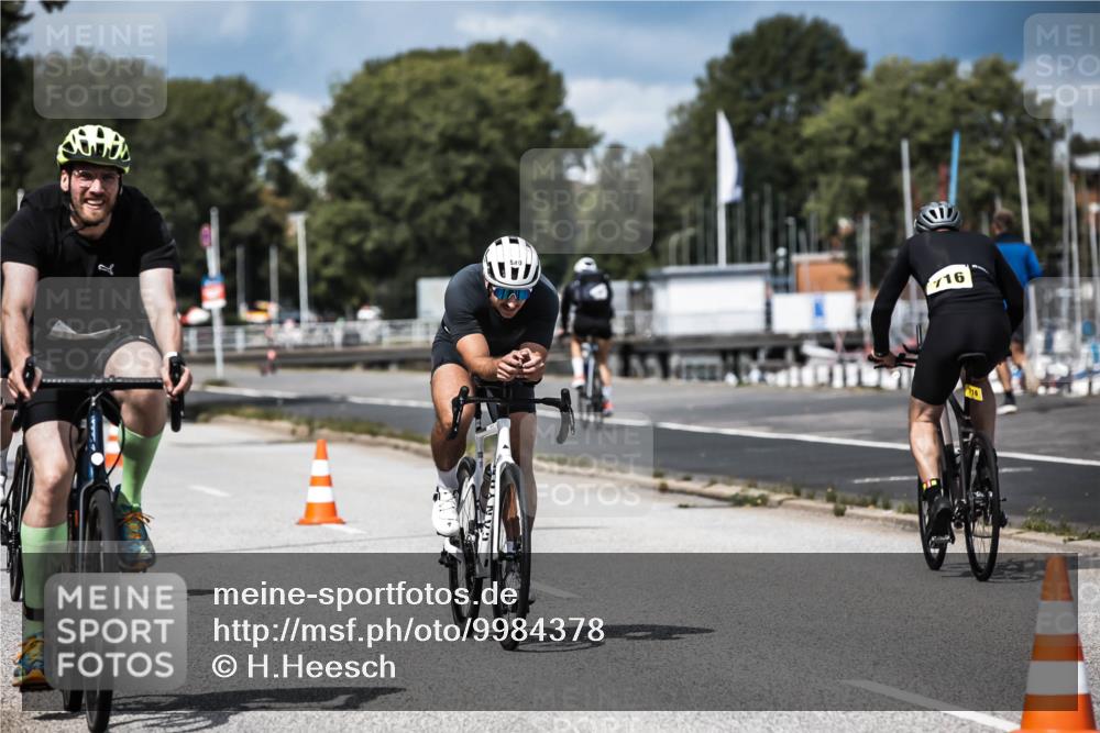 16.08.2026 - KN Förde Triathlon 2026 H.Heesch http://msf.ph/oto/9984378 16.08.2026 12:58:35 Radfahren 540, 547, 552, 611, 704, 714 meine-sportfotos.de