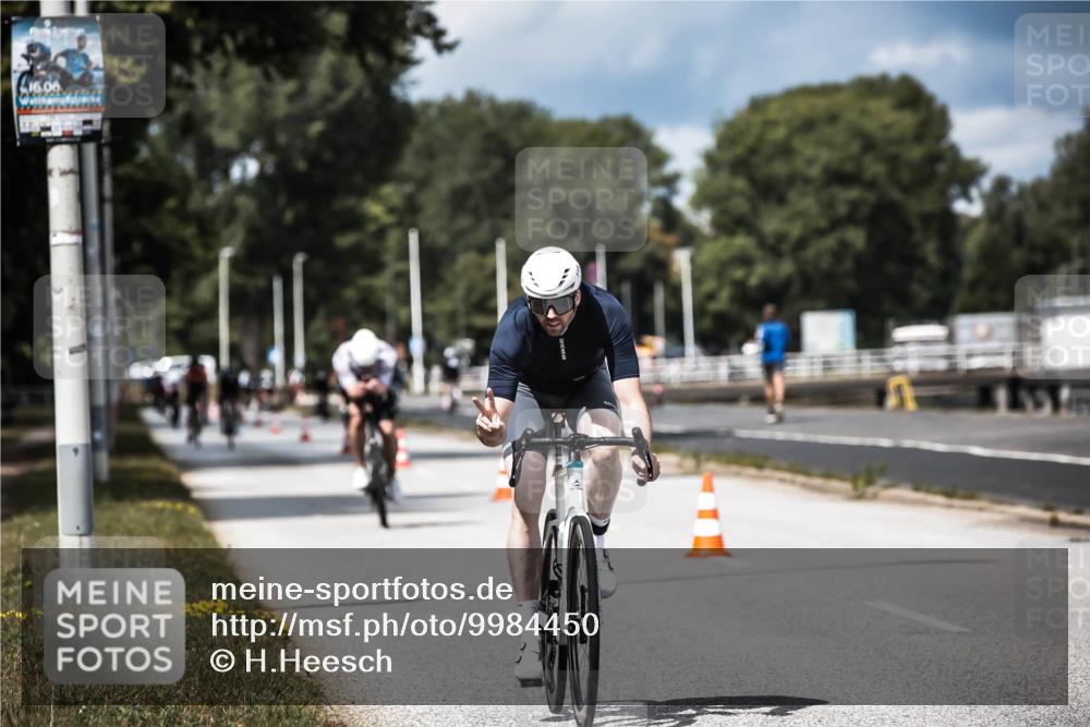 16.08.2026 - KN Förde Triathlon 2026 H.Heesch http://msf.ph/oto/9984450 16.08.2026 12:58:50 Radfahren 521, 595, 715 meine-sportfotos.de