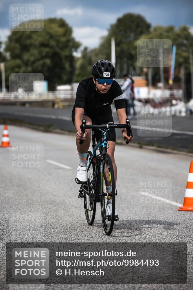 16.08.2026 - KN Förde Triathlon 2026 H.Heesch http://msf.ph/oto/9984493 16.08.2026 12:58:59 Radfahren 511, 522, 592, 725, 737 meine-sportfotos.de