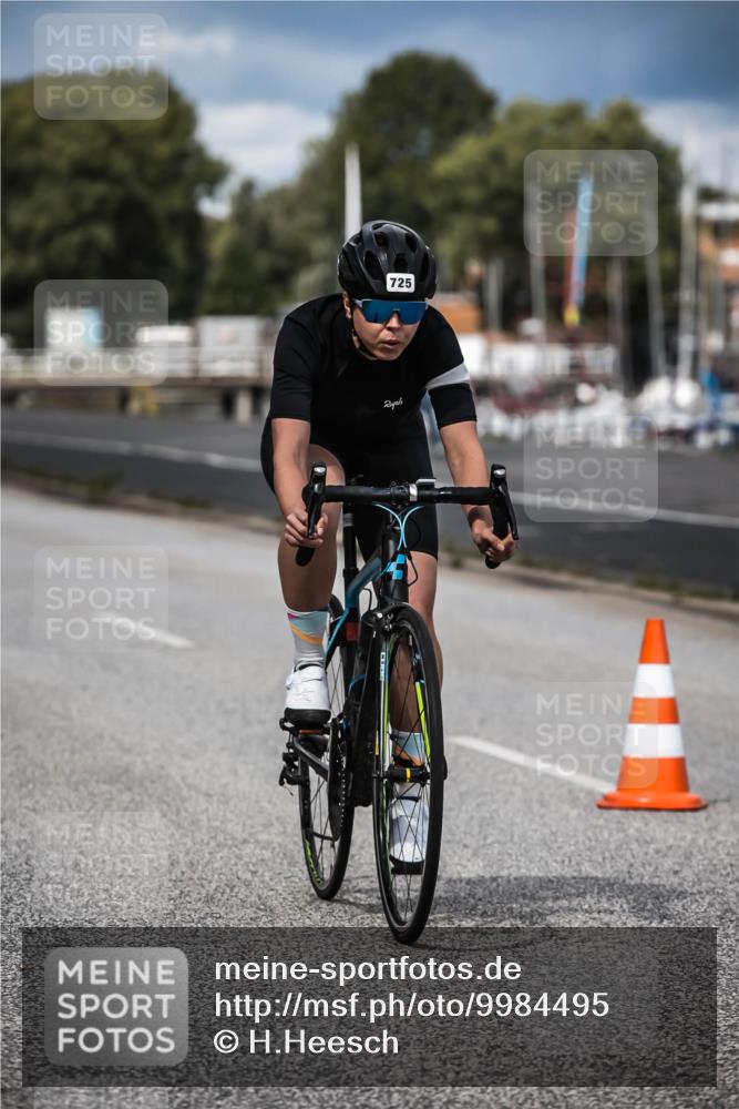 16.08.2026 - KN Förde Triathlon 2026 H.Heesch http://msf.ph/oto/9984495 16.08.2026 12:59:00 Radfahren 511, 522, 592, 725, 737 meine-sportfotos.de