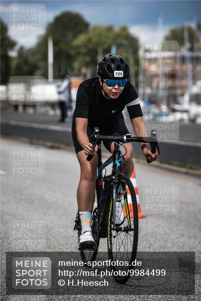 16.08.2026 - KN Förde Triathlon 2026 H.Heesch http://msf.ph/oto/9984499 16.08.2026 12:59:00 Radfahren 511, 522, 592, 725, 737 meine-sportfotos.de