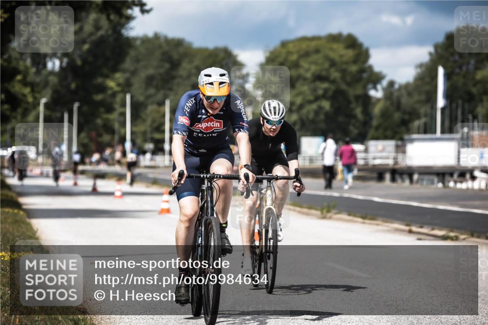 16.08.2026 - KN Förde Triathlon 2026 H.Heesch http://msf.ph/oto/9984634 16.08.2026 12:59:34 Radfahren 543, 598, 612, 710 meine-sportfotos.de