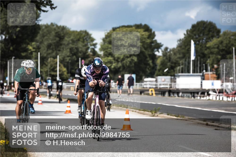 16.08.2026 - KN Förde Triathlon 2026 H.Heesch http://msf.ph/oto/9984755 16.08.2026 13:00:45 Radfahren 531, 533, 552, 588, 590, 597, 607, 707, 734, 747 meine-sportfotos.de