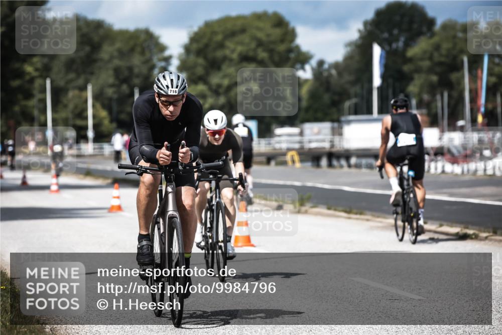 16.08.2026 - KN Förde Triathlon 2026 H.Heesch http://msf.ph/oto/9984796 16.08.2026 13:00:55 Radfahren 544, 547, 556, 702, 716 meine-sportfotos.de
