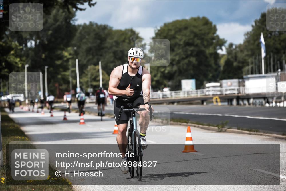 16.08.2026 - KN Förde Triathlon 2026 H.Heesch http://msf.ph/oto/9984827 16.08.2026 13:01:09 Radfahren 596 meine-sportfotos.de
