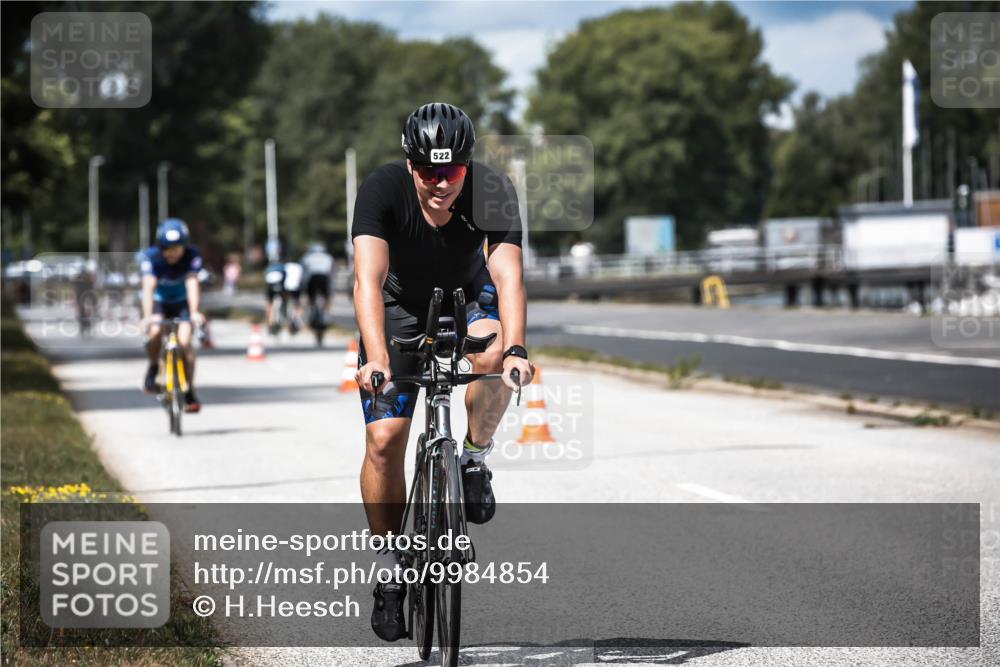 16.08.2026 - KN Förde Triathlon 2026 H.Heesch http://msf.ph/oto/9984854 16.08.2026 13:01:29 Radfahren 504, 522, 595, 610, 737 meine-sportfotos.de