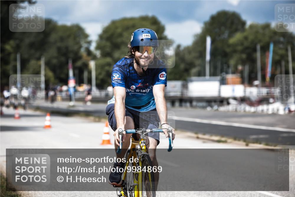 16.08.2026 - KN Förde Triathlon 2026 H.Heesch http://msf.ph/oto/9984869 16.08.2026 13:01:32 Radfahren 504, 522, 595, 606, 610 meine-sportfotos.de