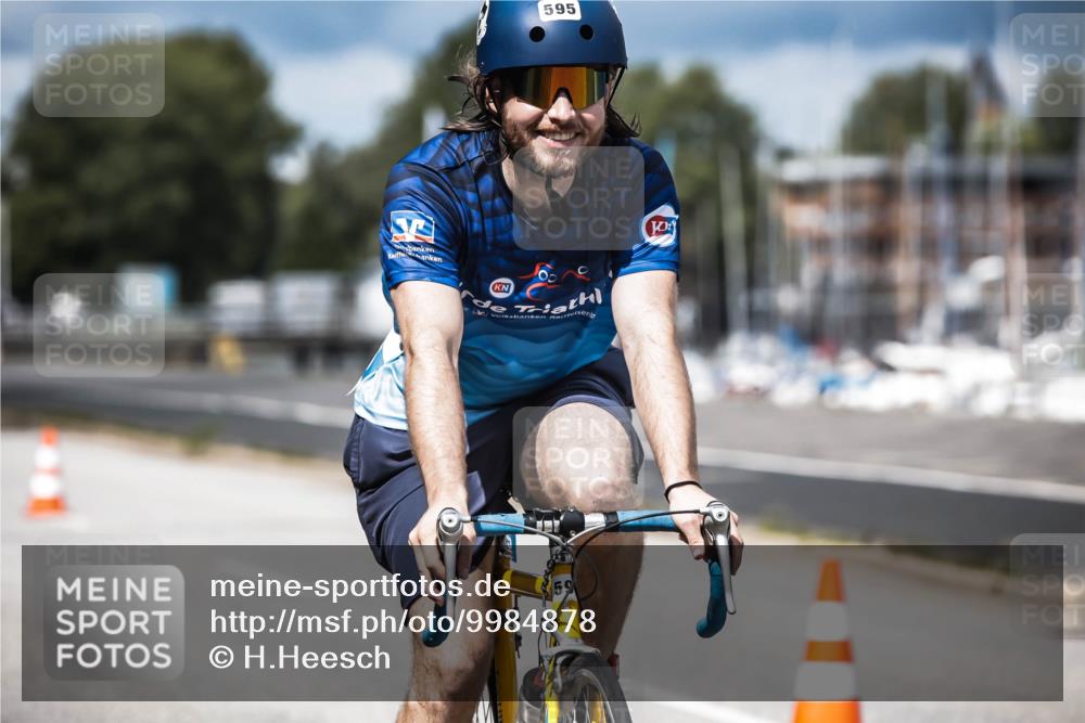 16.08.2026 - KN Förde Triathlon 2026 H.Heesch http://msf.ph/oto/9984878 16.08.2026 13:01:32 Radfahren 504, 522, 595, 606, 610 meine-sportfotos.de