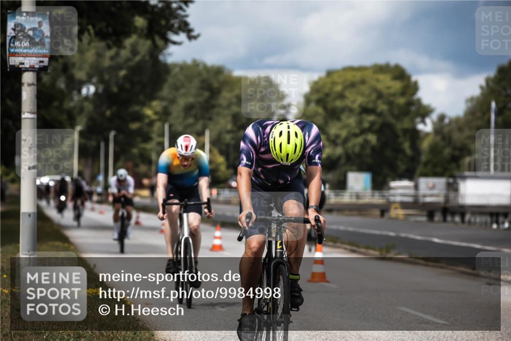 16.08.2026 - KN Förde Triathlon 2026 H.Heesch http://msf.ph/oto/9984998 16.08.2026 13:02:18 Radfahren 553, 555, 558, 732 meine-sportfotos.de