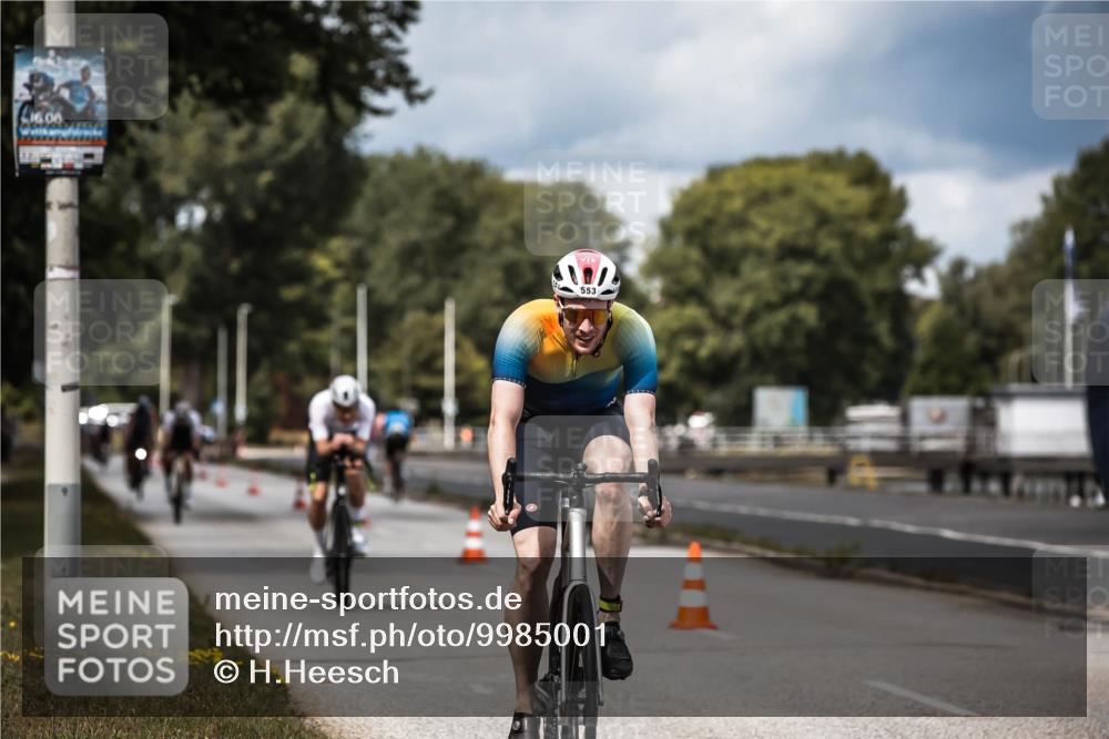 16.08.2026 - KN Förde Triathlon 2026 H.Heesch http://msf.ph/oto/9985001 16.08.2026 13:02:18 Radfahren 553, 555, 558, 732 meine-sportfotos.de