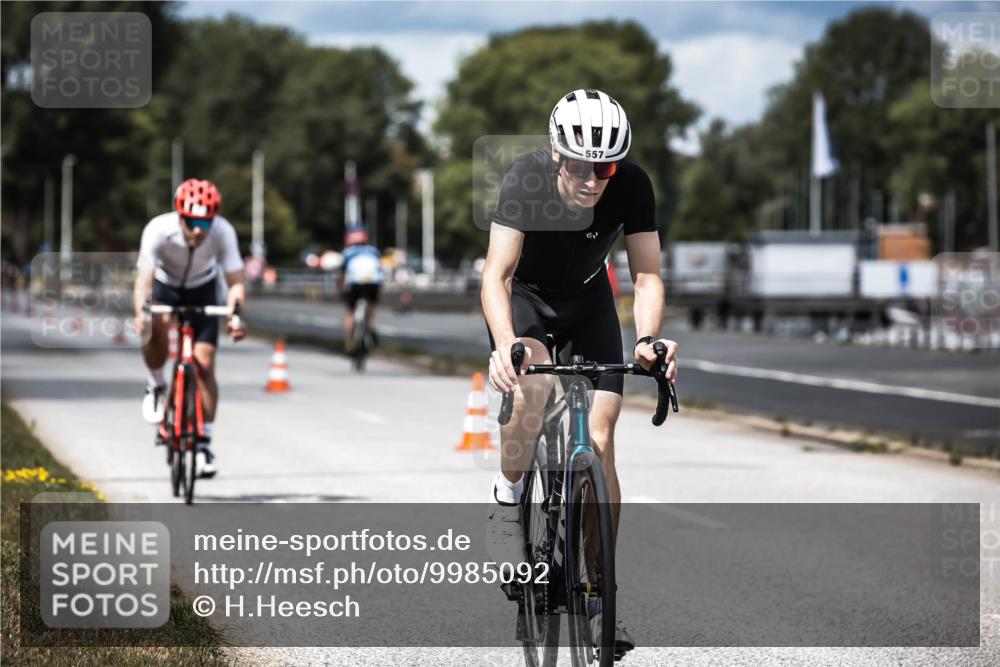 16.08.2026 - KN Förde Triathlon 2026 H.Heesch http://msf.ph/oto/9985092 16.08.2026 13:02:44 Radfahren 502, 557, 701, 707 meine-sportfotos.de