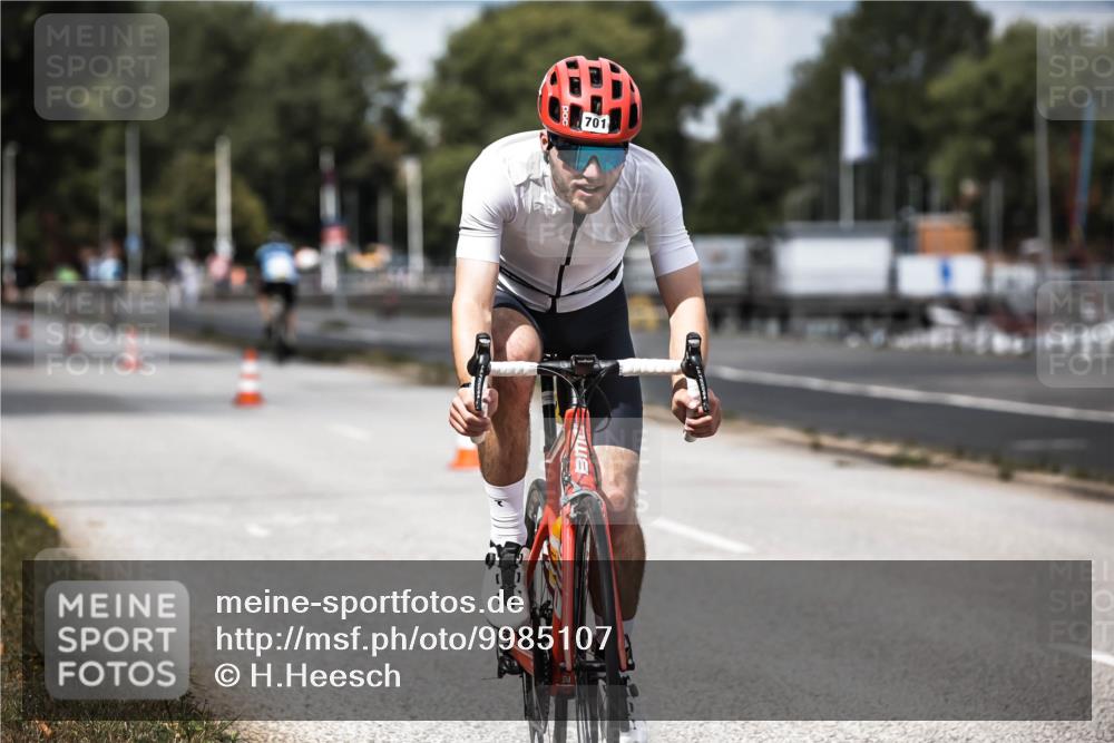 16.08.2026 - KN Förde Triathlon 2026 H.Heesch http://msf.ph/oto/9985107 16.08.2026 13:02:45 Radfahren 557, 701, 707 meine-sportfotos.de