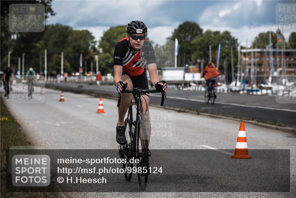 16.08.2026 - KN Förde Triathlon 2026 H.Heesch http://msf.ph/oto/9985124 16.08.2026 13:03:00 Radfahren 512, 587, 702, 736 meine-sportfotos.de