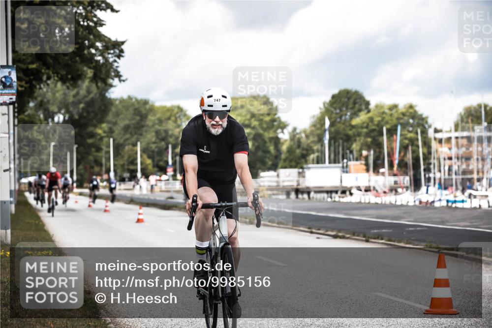 16.08.2026 - KN Förde Triathlon 2026 H.Heesch http://msf.ph/oto/9985156 16.08.2026 13:03:12 Radfahren 706, 747 meine-sportfotos.de