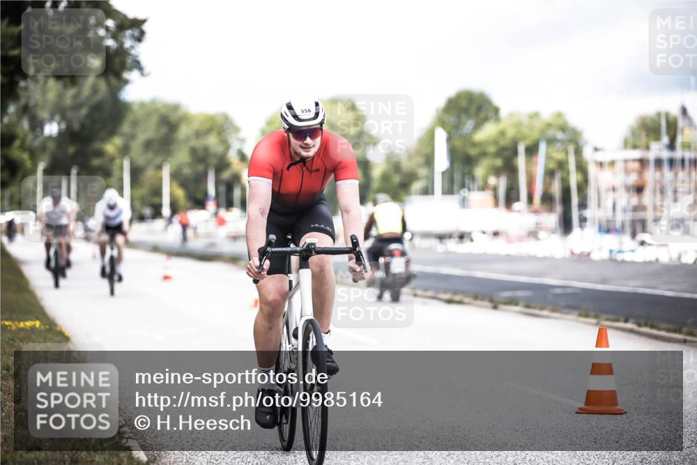 16.08.2026 - KN Förde Triathlon 2026 H.Heesch http://msf.ph/oto/9985164 16.08.2026 13:03:18 Radfahren 533, 538, 544, 556, 706 meine-sportfotos.de