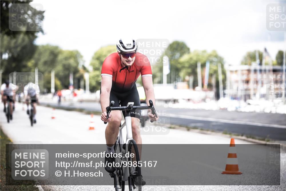 16.08.2026 - KN Förde Triathlon 2026 H.Heesch http://msf.ph/oto/9985167 16.08.2026 13:03:18 Radfahren 533, 538, 544, 556, 706 meine-sportfotos.de