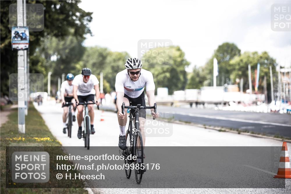 16.08.2026 - KN Förde Triathlon 2026 H.Heesch http://msf.ph/oto/9985176 16.08.2026 13:03:21 Radfahren 533, 538, 544, 556, 569 meine-sportfotos.de