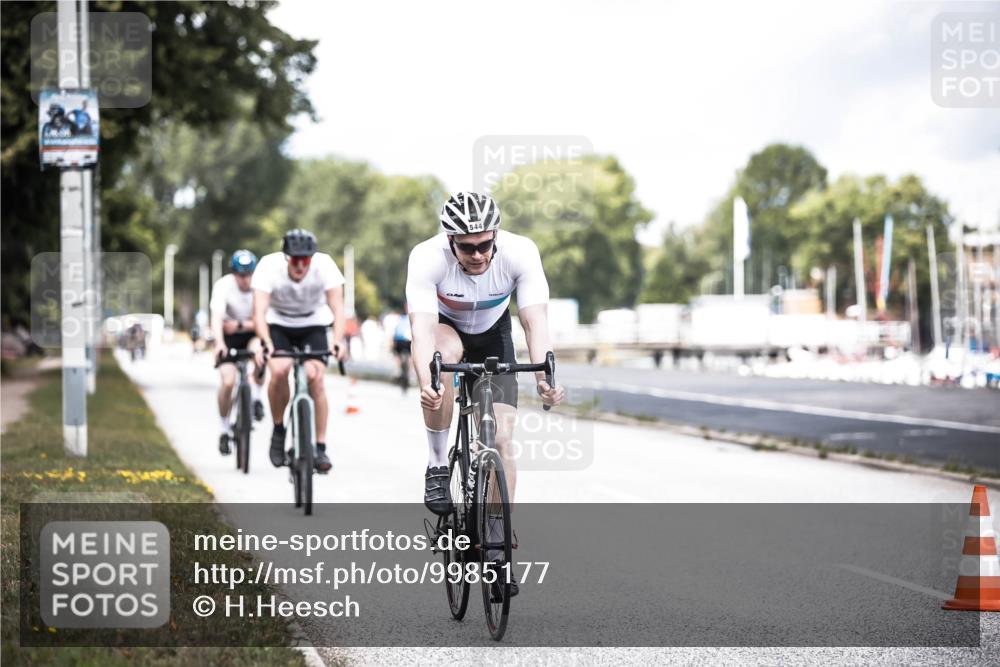 16.08.2026 - KN Förde Triathlon 2026 H.Heesch http://msf.ph/oto/9985177 16.08.2026 13:03:21 Radfahren 533, 538, 544, 556, 569 meine-sportfotos.de