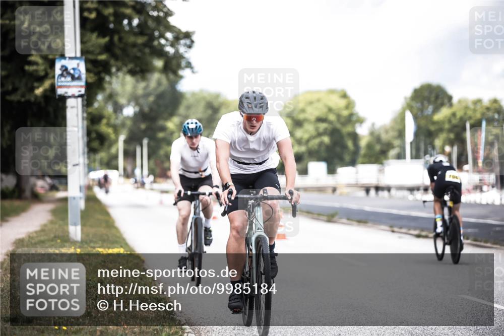 16.08.2026 - KN Förde Triathlon 2026 H.Heesch http://msf.ph/oto/9985184 16.08.2026 13:03:22 Radfahren 533, 538, 544, 569 meine-sportfotos.de