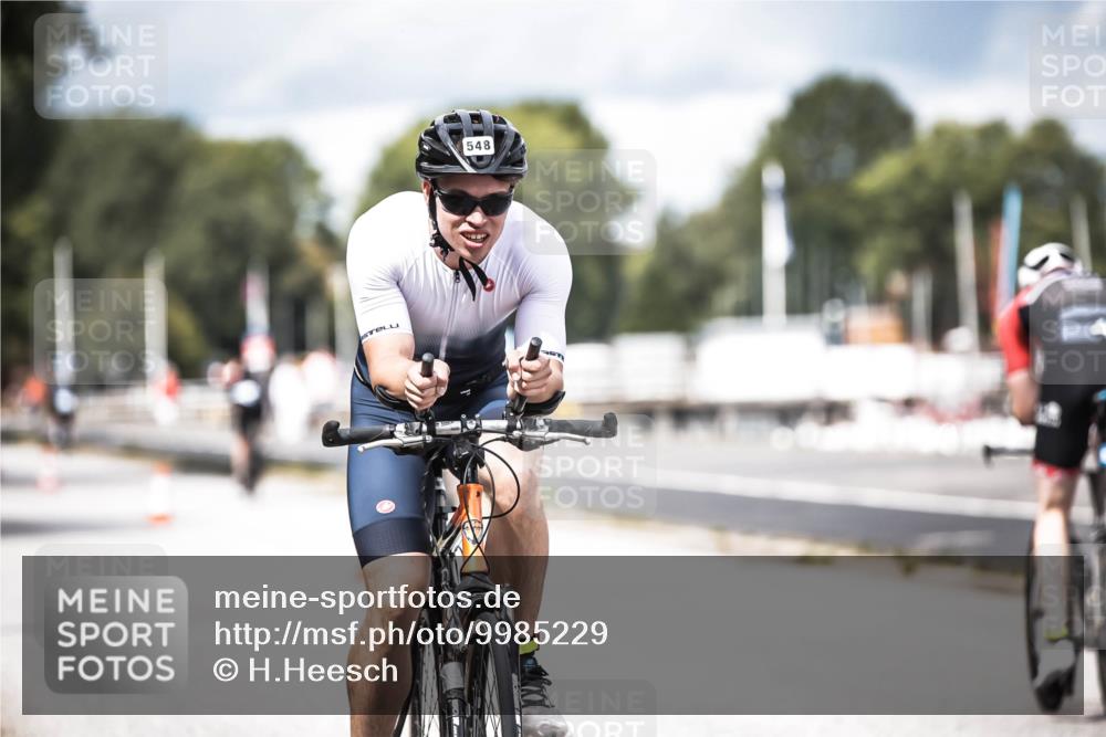 16.08.2026 - KN Förde Triathlon 2026 H.Heesch http://msf.ph/oto/9985229 16.08.2026 13:03:41 Radfahren 535, 546, 548, 567, 585, 734 meine-sportfotos.de