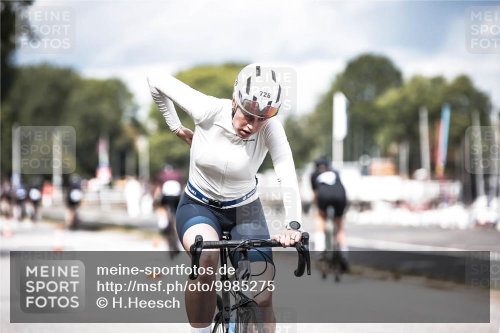 16.08.2026 - KN Förde Triathlon 2026 H.Heesch http://msf.ph/oto/9985275 16.08.2026 13:03:50 Radfahren 561, 580, 726, 739 meine-sportfotos.de