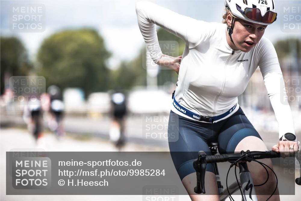 16.08.2026 - KN Förde Triathlon 2026 H.Heesch http://msf.ph/oto/9985284 16.08.2026 13:03:51 Radfahren 561, 580, 726 meine-sportfotos.de