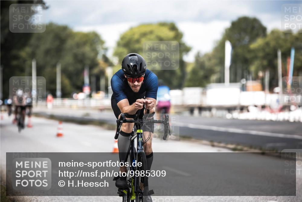 16.08.2026 - KN Förde Triathlon 2026 H.Heesch http://msf.ph/oto/9985309 16.08.2026 13:04:00 Radfahren 503, 539, 608, 703, 719, 733 meine-sportfotos.de