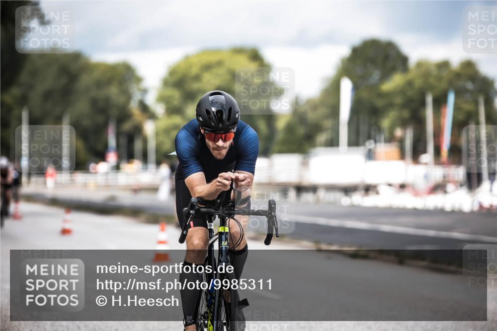 16.08.2026 - KN Förde Triathlon 2026 H.Heesch http://msf.ph/oto/9985311 16.08.2026 13:04:00 Radfahren 503, 539, 608, 703, 719, 733 meine-sportfotos.de