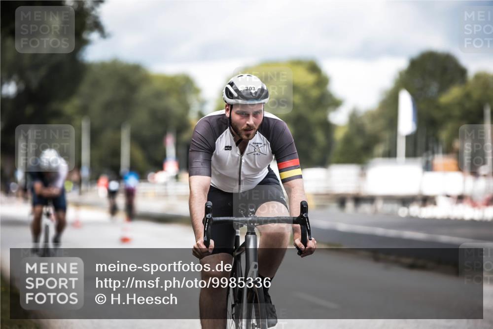 16.08.2026 - KN Förde Triathlon 2026 H.Heesch http://msf.ph/oto/9985336 16.08.2026 13:04:05 Radfahren 514, 532, 542, 545, 608, 703 meine-sportfotos.de