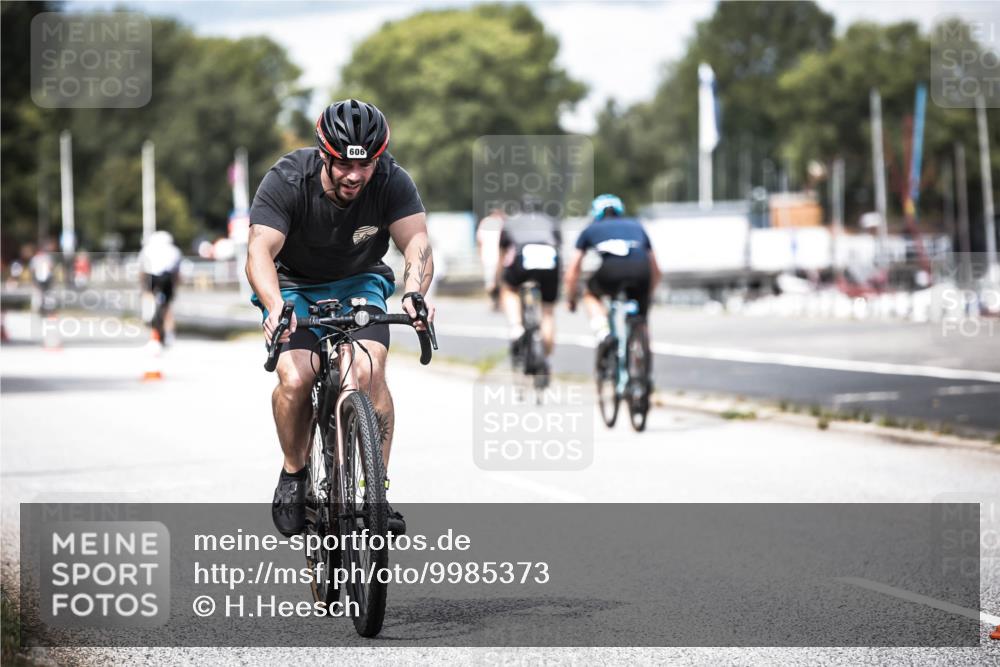 16.08.2026 - KN Förde Triathlon 2026 H.Heesch http://msf.ph/oto/9985373 16.08.2026 13:04:17 Radfahren 606, 721 meine-sportfotos.de