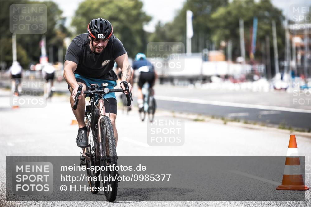 16.08.2026 - KN Förde Triathlon 2026 H.Heesch http://msf.ph/oto/9985377 16.08.2026 13:04:17 Radfahren 606, 721 meine-sportfotos.de