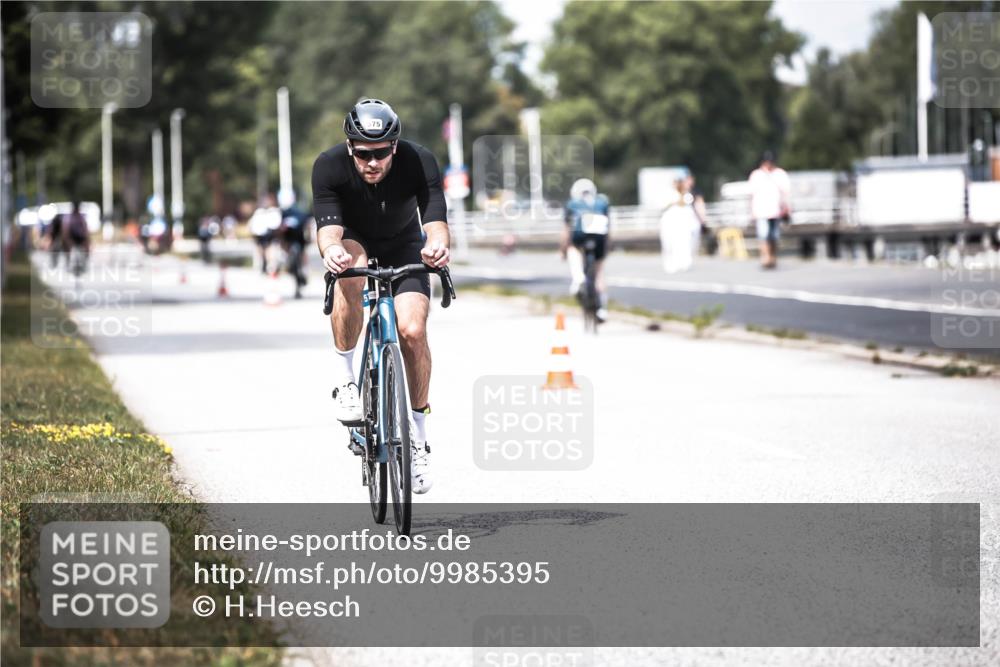 16.08.2026 - KN Förde Triathlon 2026 H.Heesch http://msf.ph/oto/9985395 16.08.2026 13:04:22 Radfahren 575 meine-sportfotos.de
