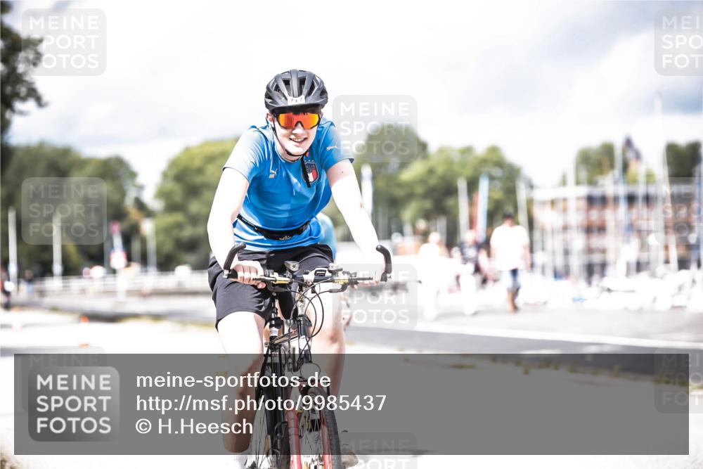 16.08.2026 - KN Förde Triathlon 2026 H.Heesch http://msf.ph/oto/9985437 16.08.2026 13:04:48 Radfahren 555, 705, 717 meine-sportfotos.de