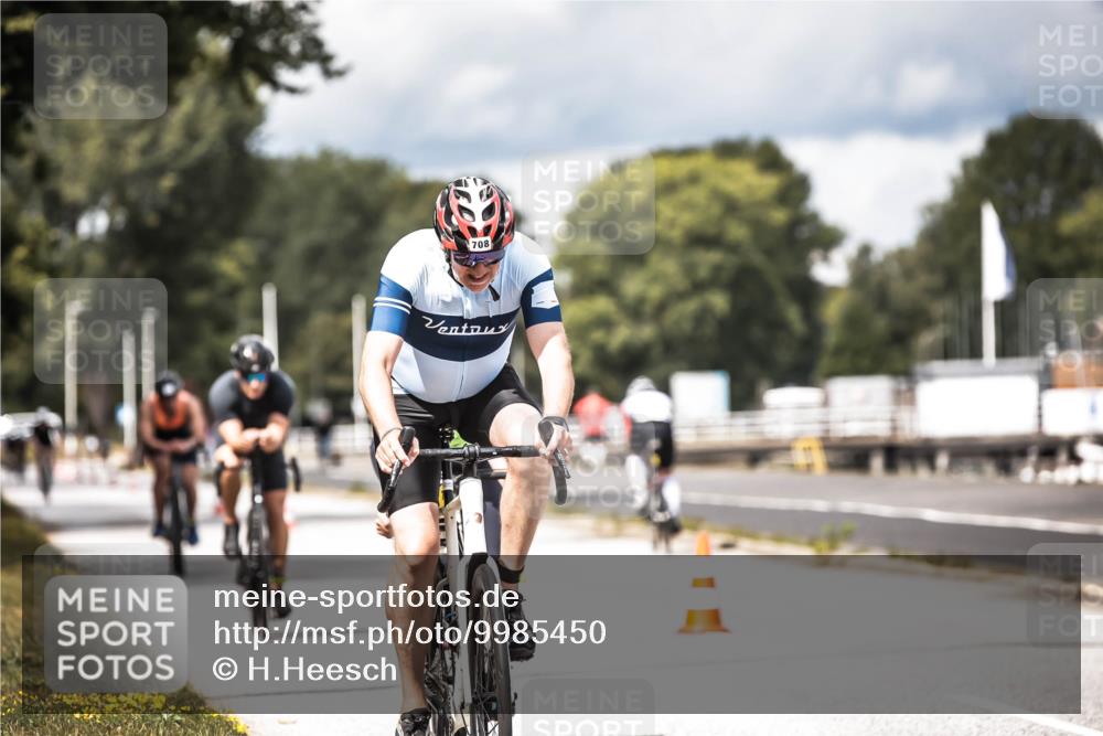 16.08.2026 - KN Förde Triathlon 2026 H.Heesch http://msf.ph/oto/9985450 16.08.2026 13:05:02 Radfahren 501, 502, 508, 708, 724, 740, 742 meine-sportfotos.de