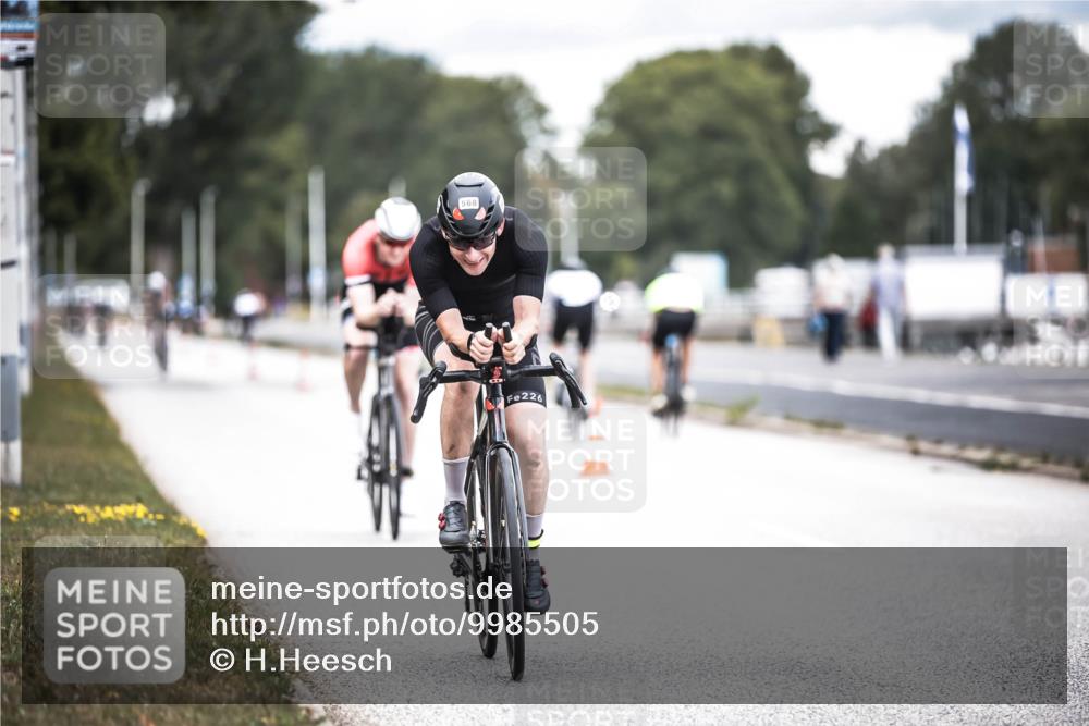 16.08.2026 - KN Förde Triathlon 2026 H.Heesch http://msf.ph/oto/9985505 16.08.2026 13:05:41 Radfahren 523, 530, 568 meine-sportfotos.de