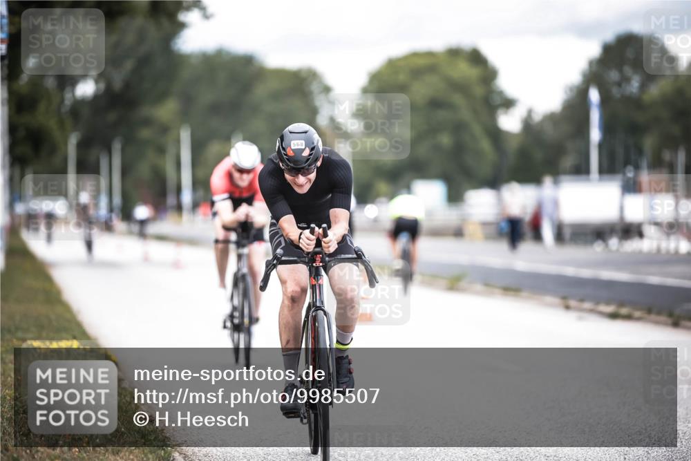 16.08.2026 - KN Förde Triathlon 2026 H.Heesch http://msf.ph/oto/9985507 16.08.2026 13:05:41 Radfahren 523, 530, 568 meine-sportfotos.de
