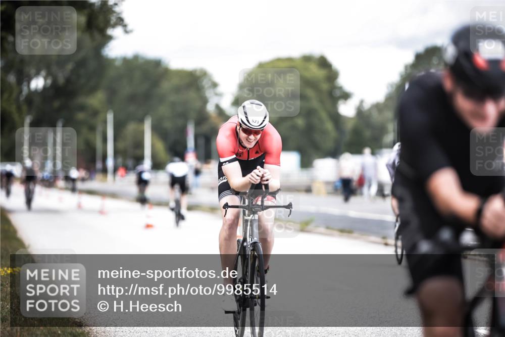 16.08.2026 - KN Förde Triathlon 2026 H.Heesch http://msf.ph/oto/9985514 16.08.2026 13:05:42 Radfahren 523, 530, 568 meine-sportfotos.de