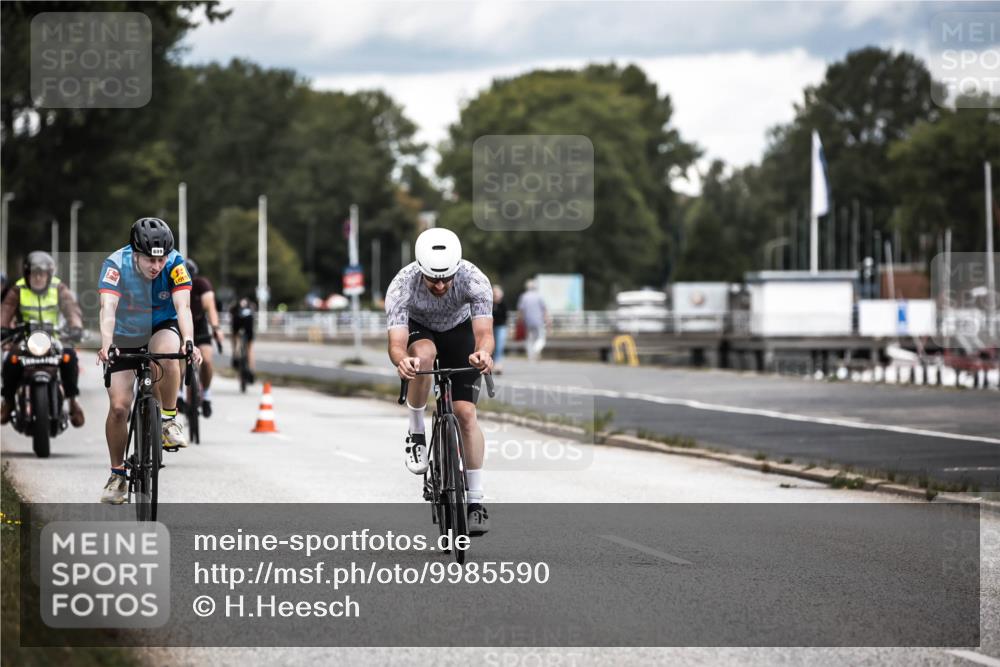 16.08.2026 - KN Förde Triathlon 2026 H.Heesch http://msf.ph/oto/9985590 16.08.2026 13:06:05 Radfahren 535, 542, 567, 586, 609, 715, 745 meine-sportfotos.de