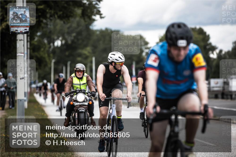 16.08.2026 - KN Förde Triathlon 2026 H.Heesch http://msf.ph/oto/9985605 16.08.2026 13:06:07 Radfahren 535, 542, 567, 585, 586, 609, 715, 745 meine-sportfotos.de