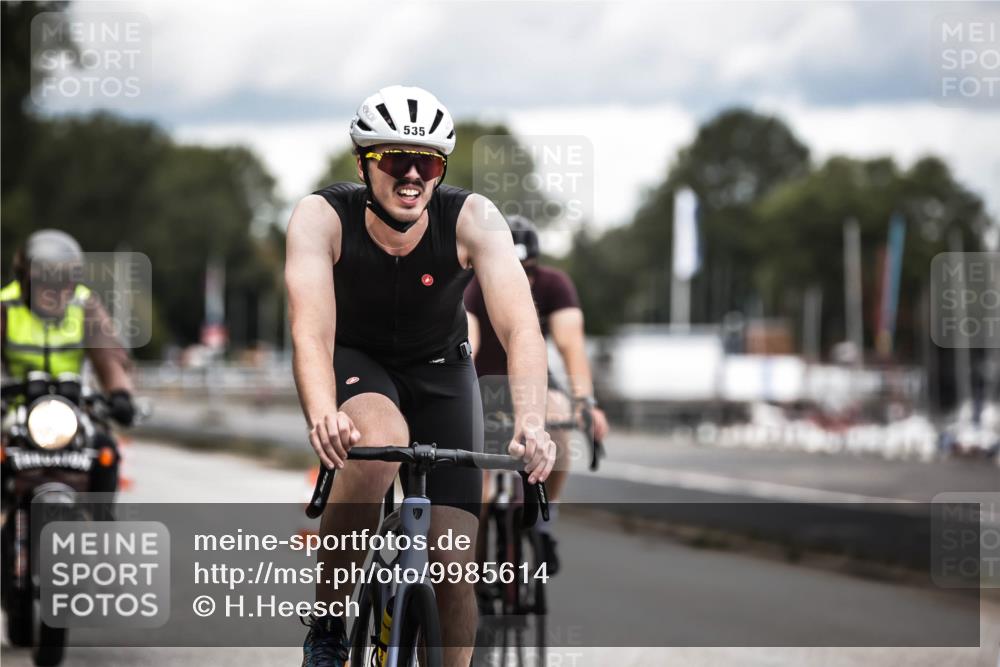 16.08.2026 - KN Förde Triathlon 2026 H.Heesch http://msf.ph/oto/9985614 16.08.2026 13:06:08 Radfahren 535, 542, 567, 585, 586, 609, 715, 745 meine-sportfotos.de