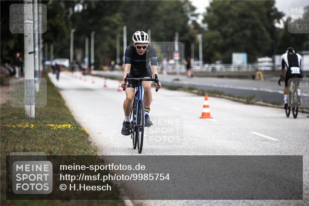 16.08.2026 - KN Förde Triathlon 2026 H.Heesch http://msf.ph/oto/9985754 16.08.2026 13:06:56 Radfahren 520, 525, 551, 583, 723 meine-sportfotos.de