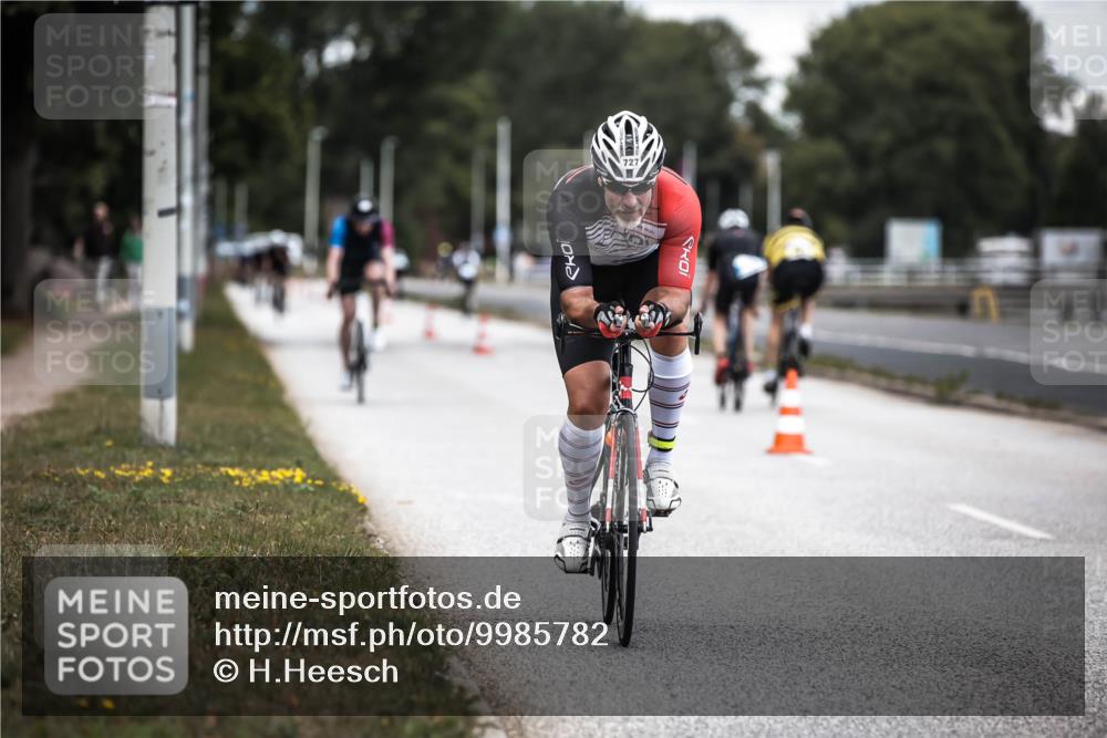 16.08.2026 - KN Förde Triathlon 2026 H.Heesch http://msf.ph/oto/9985782 16.08.2026 13:07:07 Radfahren 509, 543, 727 meine-sportfotos.de