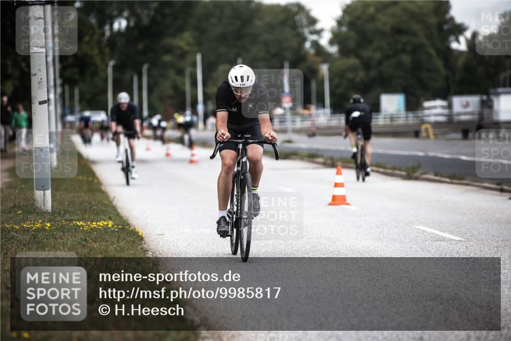 16.08.2026 - KN Förde Triathlon 2026 H.Heesch http://msf.ph/oto/9985817 16.08.2026 13:07:16 Radfahren 507, 704, 724, 740 meine-sportfotos.de