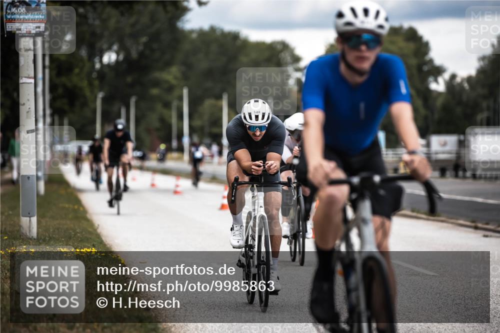 16.08.2026 - KN Förde Triathlon 2026 H.Heesch http://msf.ph/oto/9985863 16.08.2026 13:07:27 Radfahren 196, 511, 540, 552, 605, 611, 718, 735 meine-sportfotos.de