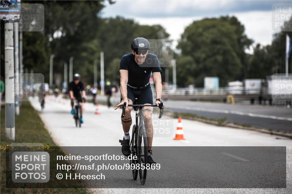 16.08.2026 - KN Förde Triathlon 2026 H.Heesch http://msf.ph/oto/9985869 16.08.2026 13:07:31 Radfahren 196, 511, 513, 540, 592, 605, 718, 735 meine-sportfotos.de