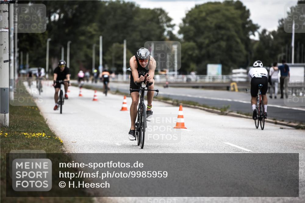 16.08.2026 - KN Förde Triathlon 2026 H.Heesch http://msf.ph/oto/9985959 16.08.2026 13:07:51 Radfahren 521, 530, 562, 594, 603, 743 meine-sportfotos.de