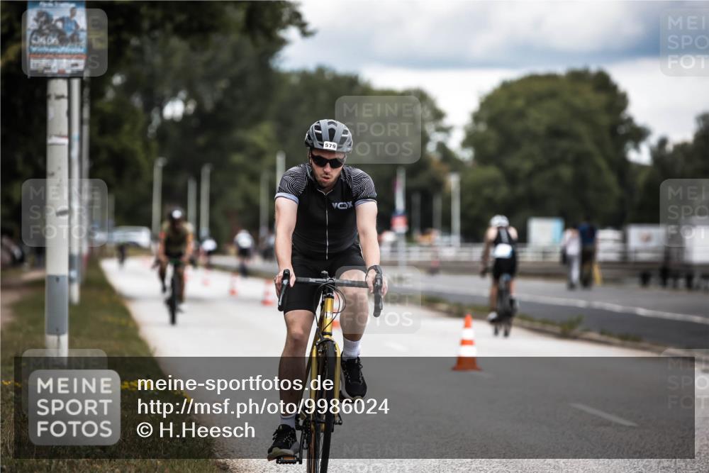 16.08.2026 - KN Förde Triathlon 2026 H.Heesch http://msf.ph/oto/9986024 16.08.2026 13:08:05 Radfahren 565, 579, 710 meine-sportfotos.de