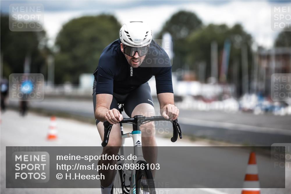 16.08.2026 - KN Förde Triathlon 2026 H.Heesch http://msf.ph/oto/9986103 16.08.2026 13:08:38 Radfahren 576, 715 meine-sportfotos.de